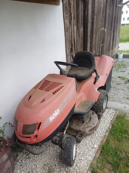 Rasenmähertraktor Solo