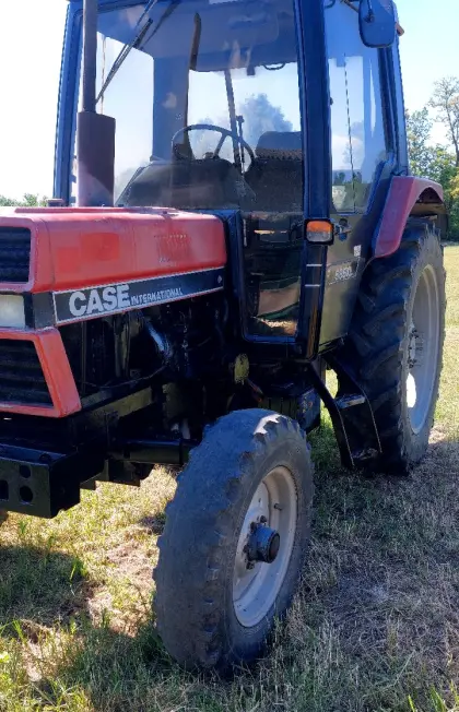 Case Traktor 585