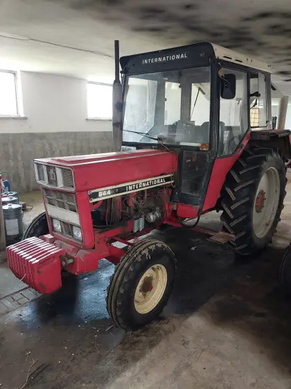 International 644
