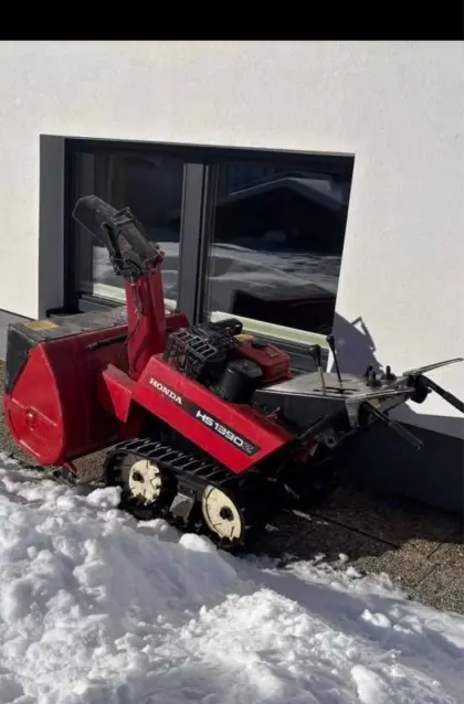 1380 Honda HS 1390