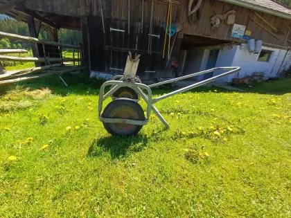 Wagen für Milchtank