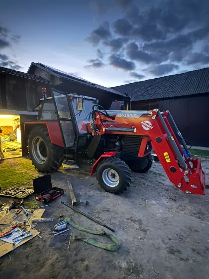 Zetor Ursus 1.500 kg Frontlader V 1500
