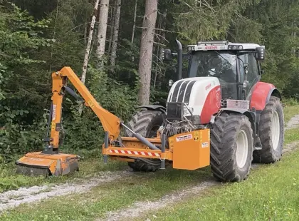 Hydrac Böschungsmulcher