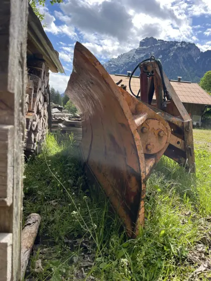 Kahlbacher Schneepflug S 220