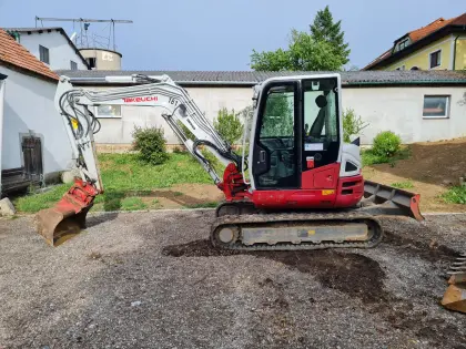Takeuchi TB260