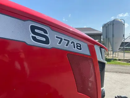 Massey Ferguson 7718S DynaVT
