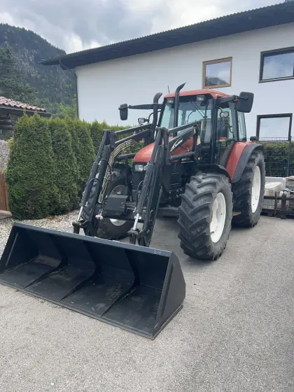 New Holland TS100 Frontlader