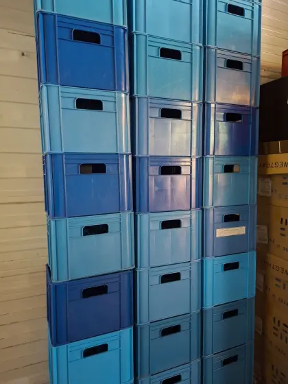 12 l Milchflaschen- oder Apfelsaftsteigen