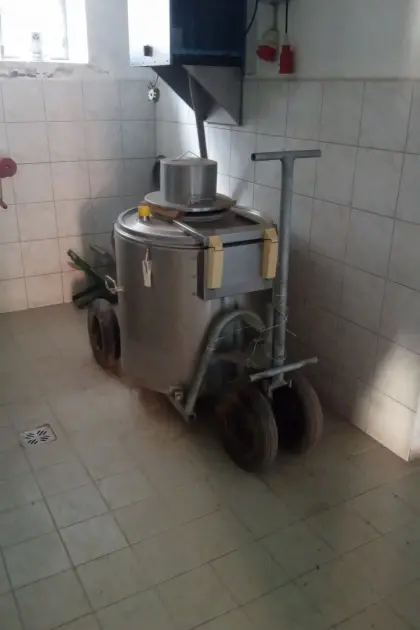 Mobiler Etscheid Milchtank mit Kühlung und Rührwerk