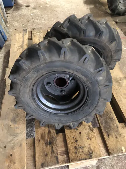 Bucher Doppelräder Motormäher Balkenmäher M300