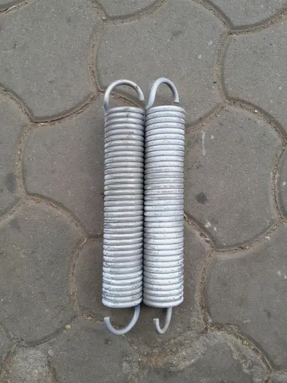 Entlastungsfeder mit 30 cm Länge, für Frontmähwerk.