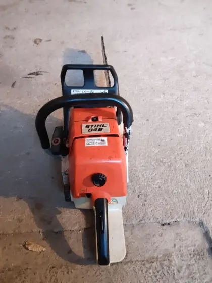 Motorsägen Stihl 046, Stihl 024