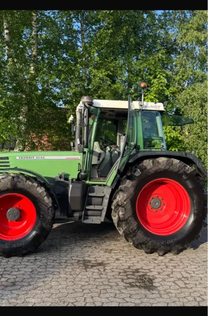 Fendt Favorit 514 C