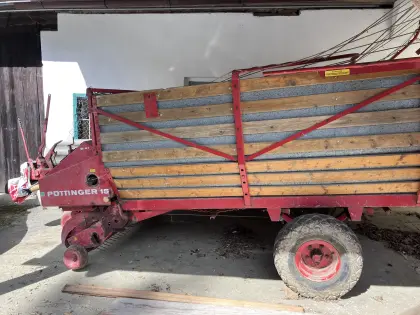 Ladewagen Pöttinger 15