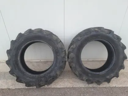 300/70R20 BKT Traktorreifen