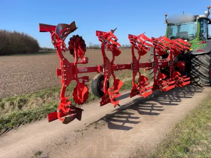 Pflug Maschio UNICO BULL M Vario 4+