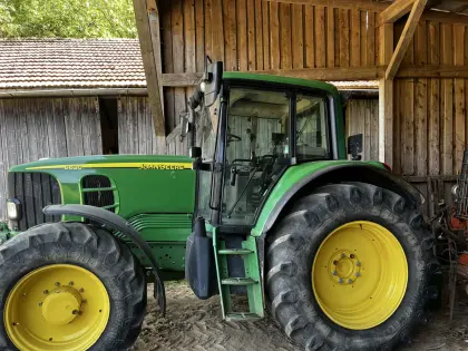 John Deere 6620