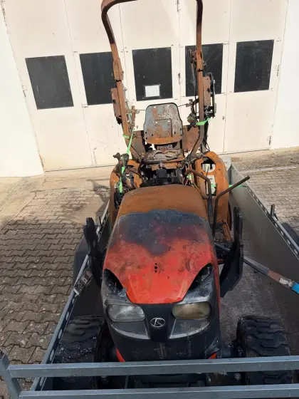 Kubota BX-231 Traktor Motor D902 24 PS Allrad