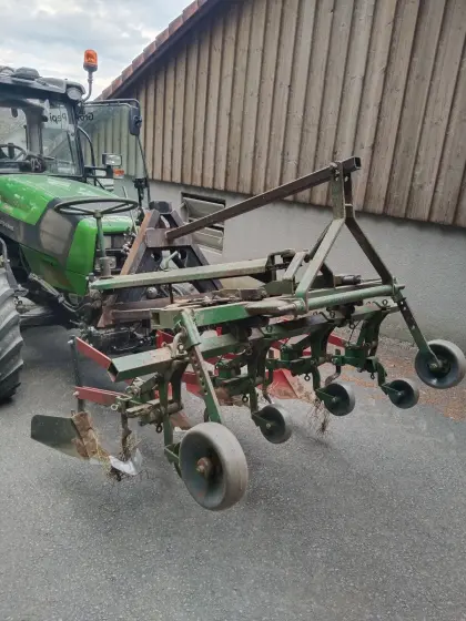 Fronthackgerät