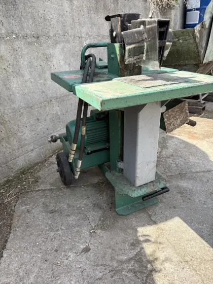 Binderberger Holzspalter H8 Kombi, Typ H8K-E