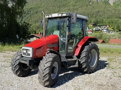 Massey Ferguson 6110