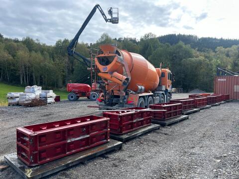 Betonblockschalung inkl. Zubehör zu verkaufen