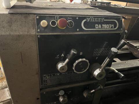 Voest Drehbank DA260/71