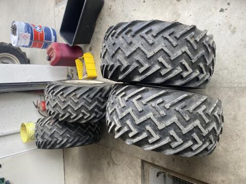 Verkaufe 4 Stk. Metrac-Reifen