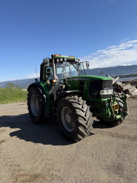 John Deere 6830premium