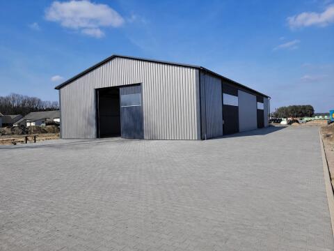Stahl-, Lagerhalle 15 x 30 m
