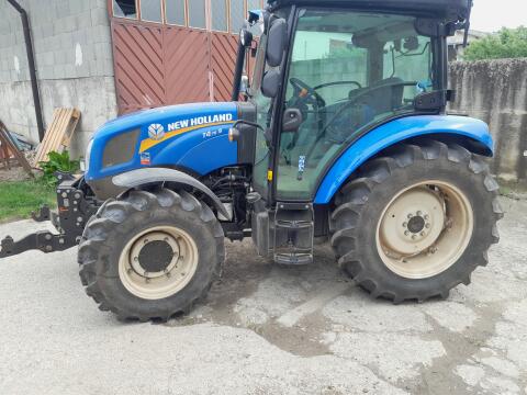 New Holland T 4.75 S mit Fronthydraulik