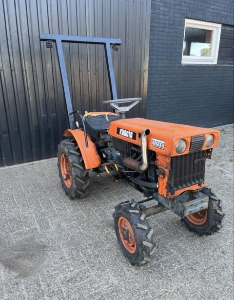 Kubota B6000E