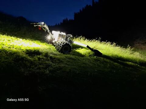 Biete Mithilfe bei der Heuernte