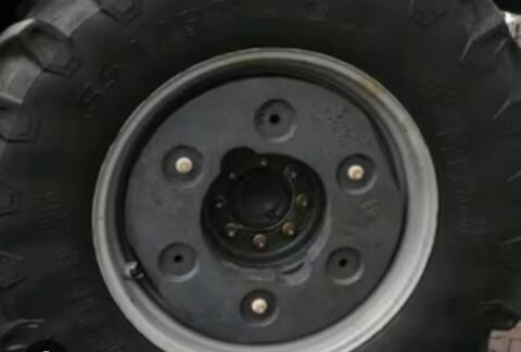 Suche Radgewichte passend zu Deutz Agrotron 6.45