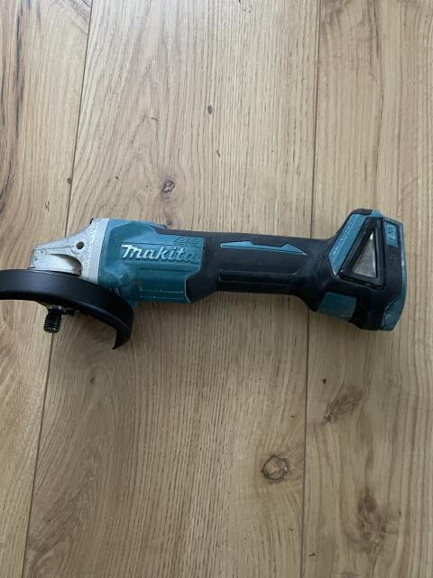 Makita DGA 504, 18 V Akku-Winkelschleifer, Flex