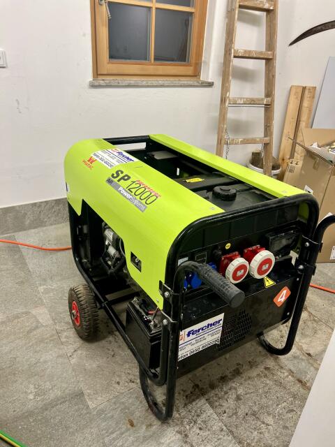 Stromerzeuger 12 kW Pramac SP 12000 THB