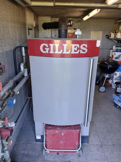 Gilles Hackgutheizung 45 kW