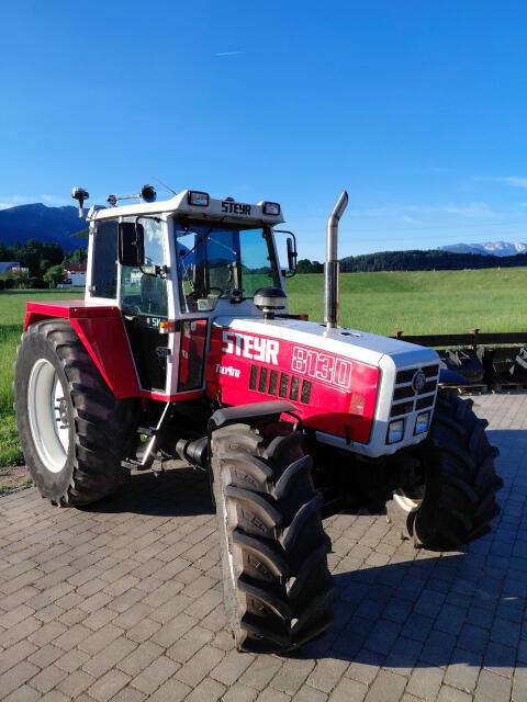 Steyr 8130