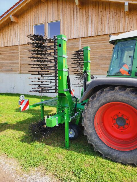 Rollhacke CFS Rotary Hoe, Pöttinger Rotocare
