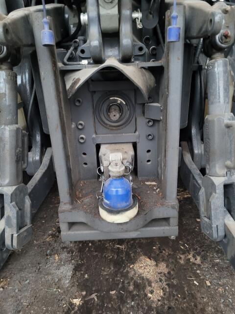 Scharmüller K80 Anhängebock Valtra T3