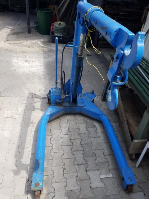 Werkstattkran.