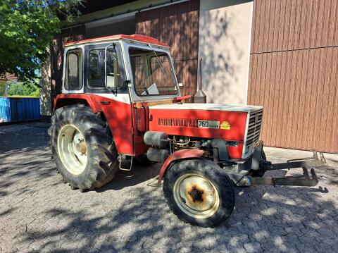 Steyr 760 mit Servo, Fronthydraulik und Frontzapfwelle