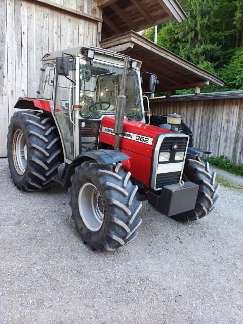 Massey Ferguson 362