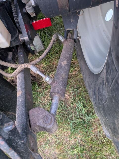 Hydr. verstellbare Seitenstrebe, Stabilisator T6, New Holland T6 120