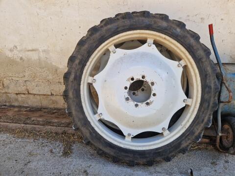 Pflegeräder Taurus 230/95 R44