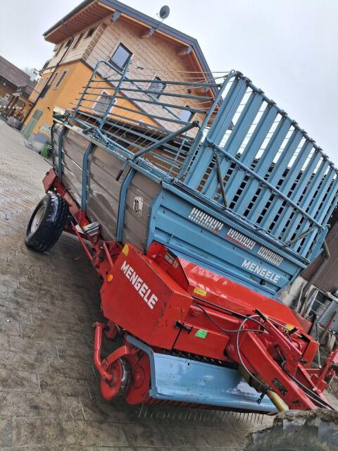 Ladewagen Mengele Quatro 320