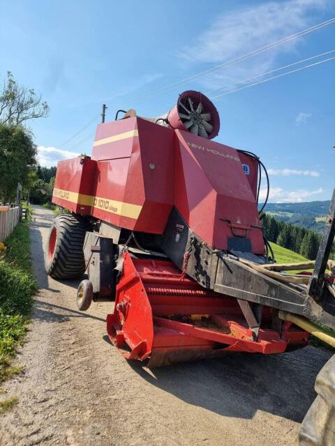 Quaderballenpresse New Holland D1010