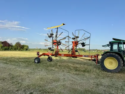 Fella TS1603 Seitenschwader Krone Kuhn Pöttinger Claas