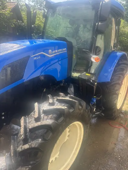 New Holland T5 90S
