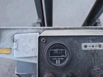 Elektrostapler Nissan U801